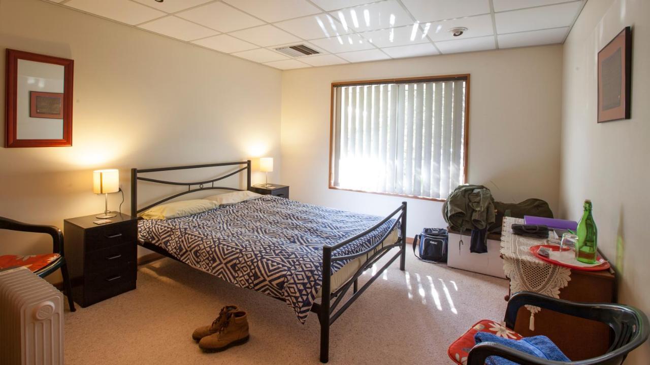 Kathys Place Bed And Breakfast Алис Спрингс Екстериор снимка